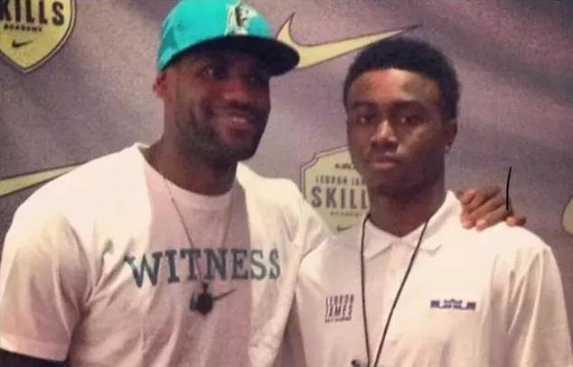 《投捕暗号电子化：PitchCom如何彻底终结了偷暗号时代？》