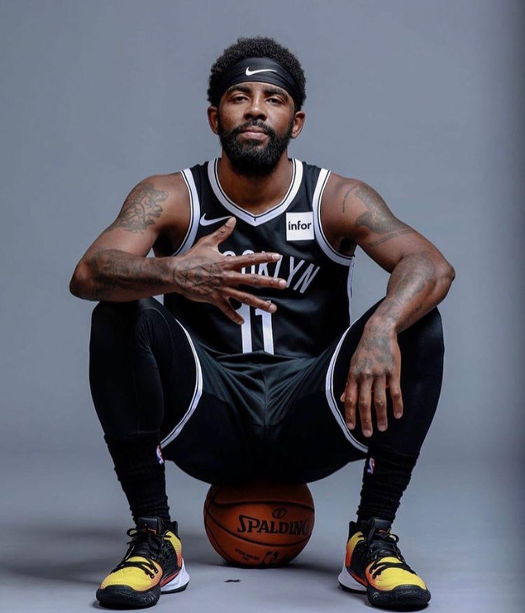 短道速滑——世锦赛：荷兰队打破混合团体接力世界纪录