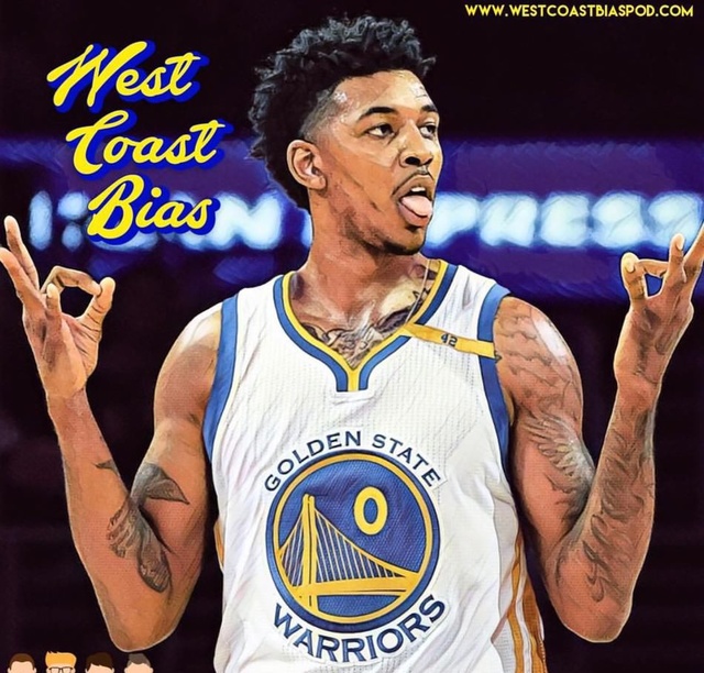 为什么外野手回传球时倾向于采用低平球而非高弧度传球的原因