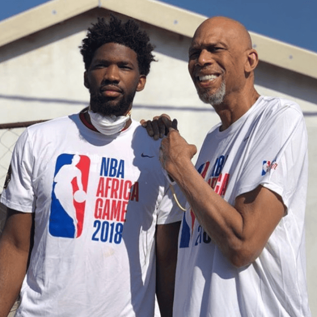 详解棒球规则中的野手手套深度规定以保证公平竞争的体育精神