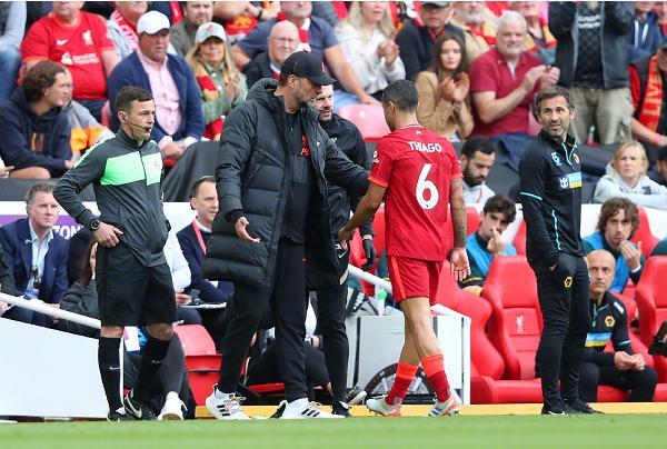 胡金秋22分 上海99-77广厦豪取7连胜