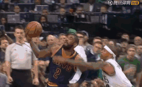 记者：曼联同意租借乌加特，但加拉塔萨雷想等欧战机会