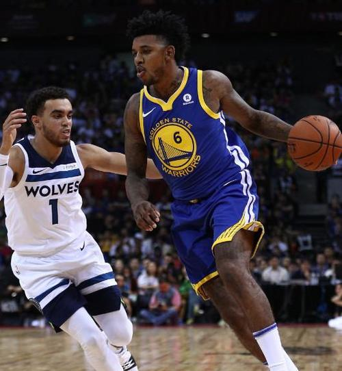 奥运冠军被留言墙感动！停下来观看忍不住合影，讲述如何打好奥运